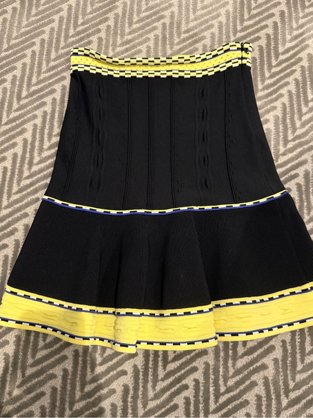 Sandro Black Mini Skirt with Yellow Trim - Picture 4 of 6